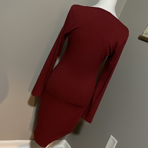 Pretty Garden Merlot Asymmetrical Midi Long Sleeve Dress Small - Picture 4 of 10